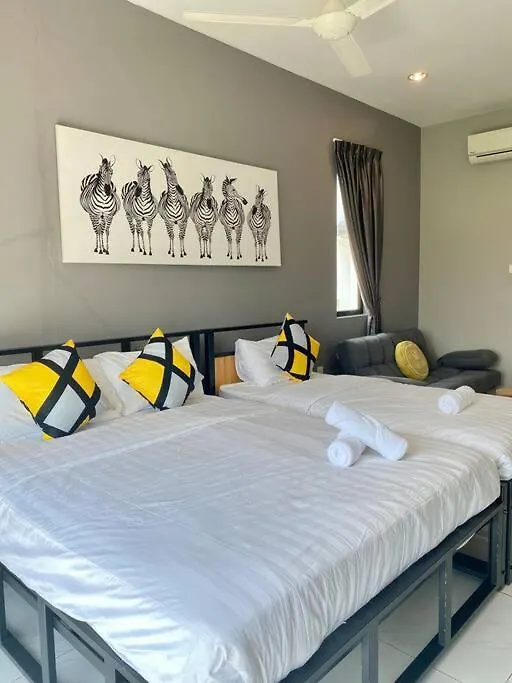 Villa Lyl Journey House At Ipoh Town Centre 17Pax 6Br Malesia